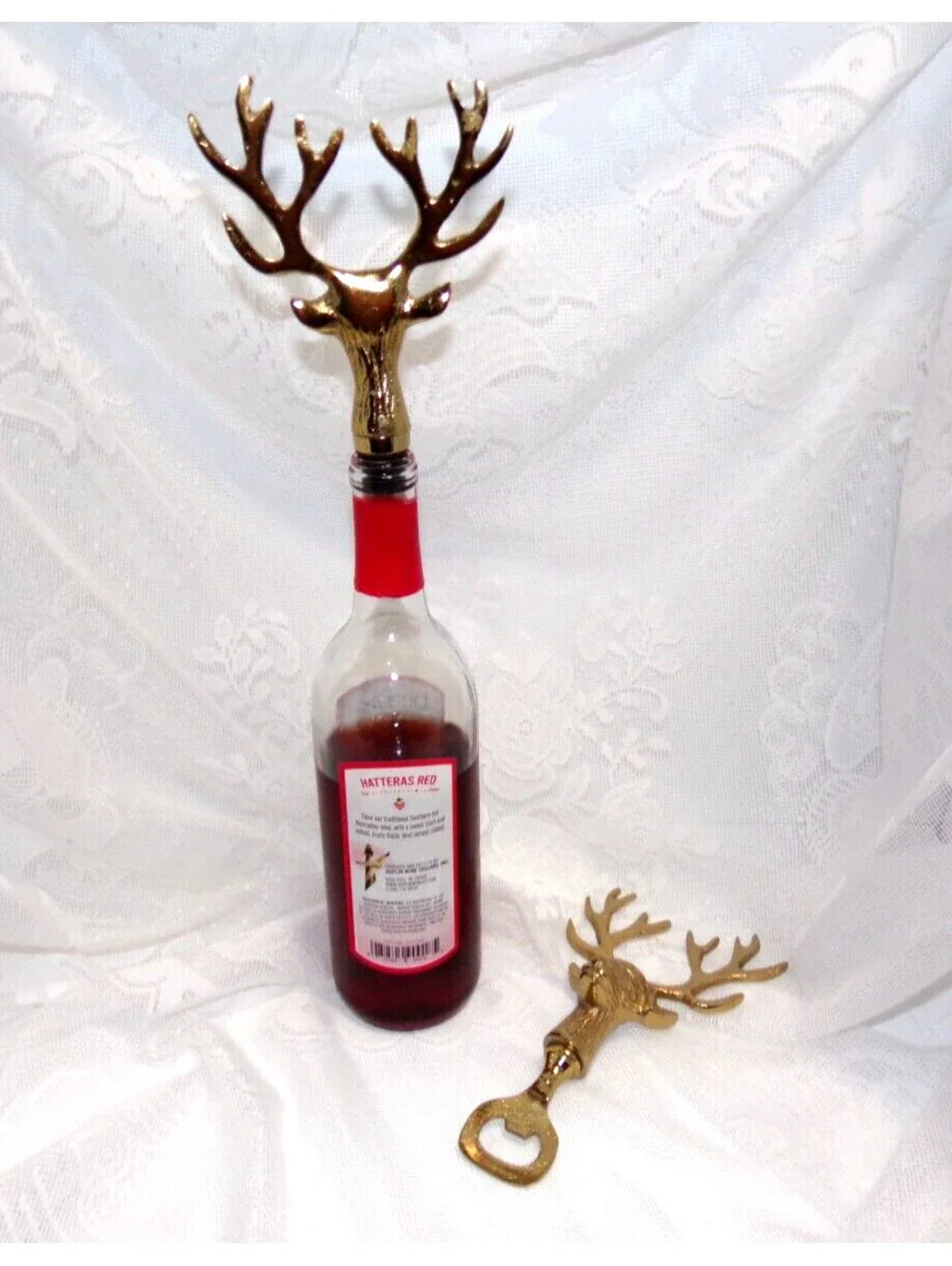 Buck Antlers Wine Stopper & Bottle Opener PRE-OWNED IN VERY GOOD CONDITION